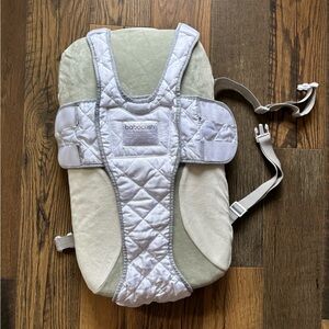 Babocush baby cushion